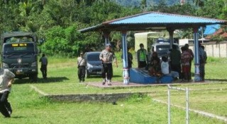 Armed police occupy positions on the route of the rally.