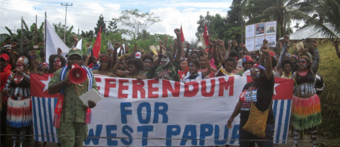 West Papuans in Timika call for independence referendum 