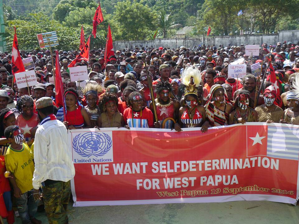 West Papuan people gather in Port Numbay/Jayapura to call for self-determination and to thank the increasing number of Pacific Island nations which are supporting them