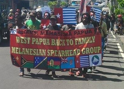 West Papuan students marching to call for West Papua returning to the Melanesian family as a full member of the Melanesian Spearhead Group (MSG).