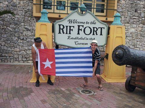 curacao-caribbean-flag