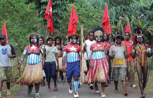 Culture as resistance! West Papuan people proudly displaying their national flag and marching down the streets to peacefully call for self-determination and Independence. 