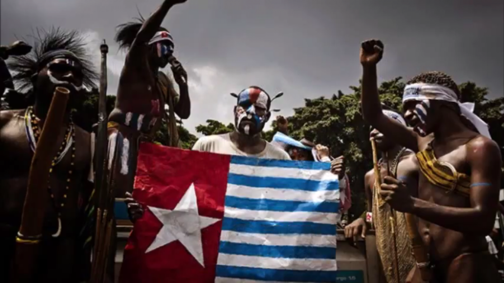 paint-flag-face-west-papuan-students-amp